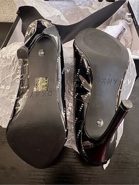 DKNY Black Patent Leather High Heel Pumps